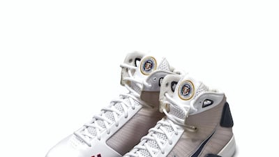 Sotheby's to offer President Barack Obama player exclusive Nike Hypderdunks.