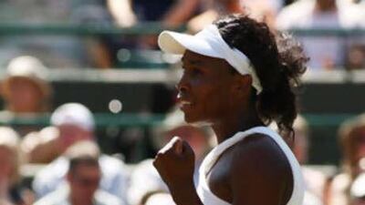 Defending champion Venus Williams is on course for another Wimbledon final against sister Serena.