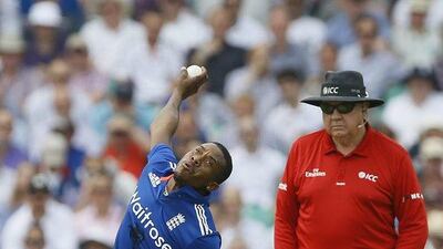 England's Chris Jordan bowls during the one day international match against New Zealand at the Oval cricket ground in London, Friday, June 12, 2015. (AP Photo/Kirsty Wigglesworth)