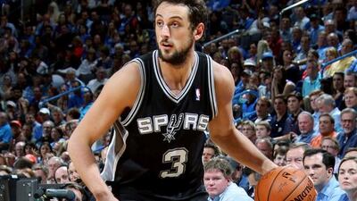 That Marco Belinelli is having success with the San Antonio Spurs comes as no surprise to his previous coach, Tom Thibodeau of the Chicago Bulls.'The team is first all the time with him,' Thibodeau says. Layne Murdoch Jr / AFP