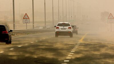 Sandstorms reduces visibility on roads in Dubai. Satish Kumar / The National