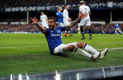Everton will look to Theo Walcott for inspiration at Watford. Lee Smith / Action Images via Reuters