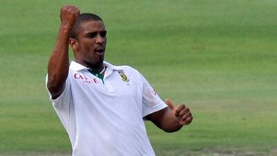 Vernon Philander returns to a South Africa side that's still shocked over losing to Sri Lanka at Kingsmead.