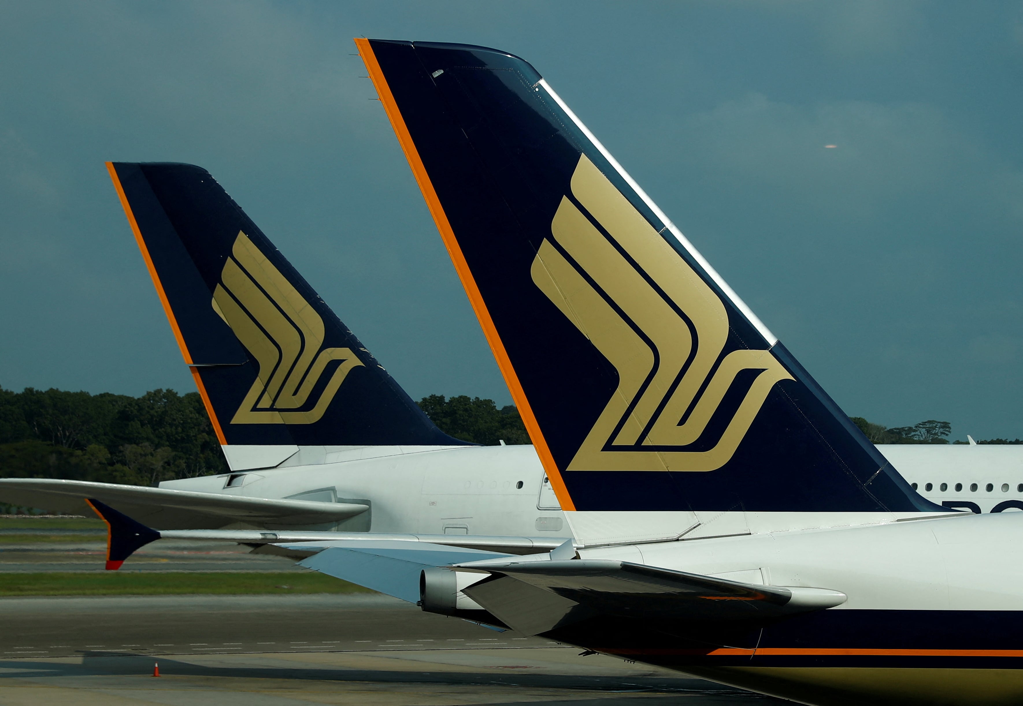 Singapore Airlines and Scoot Prolong Suspension of Middle East Flight Routes