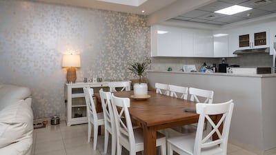 The dining area in the 986-square feet apartment