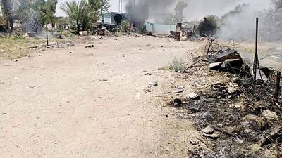 A loading trailer carrying a rocket launch base concealed amongst bags of flour was stopped in the Al-Baghdadi area in Anbar Governorate.