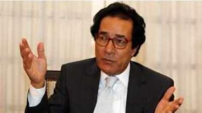 'It's unbelievable the frenzy in the media' over the Van Gogh theft, says the Egyptian culture minister Farouk Hosni.