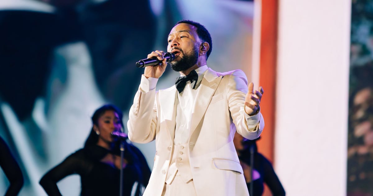 John Legend – Konzertkritik: Silvesterkonzert im Emirates Palace – Zeit ...