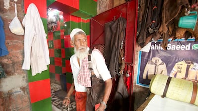 Mohammed Umar, Mr Khaleel's older brother, gives him a helping hand on Fridays. The brothers were born to Muslim parents hailing from the community of Bhistis, a corruption of the Persian word bahishti, meaning those who live in paradise. The community sells water in goatskin bags