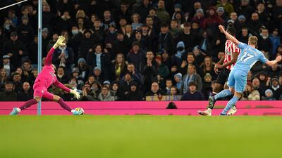 Kevin de Bruyne scores Man City's second goal against Brentford