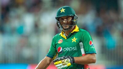 Pakistan's captain Shahid Afridi walks off the ground after being dismissed during the third T20 cricket match between Pakistan and England at the Sharjah Cricket Stadium in the United Arab Emirate of Sharjah on November 30, 2015. AFP PHOTO/INEKE ZONDAG