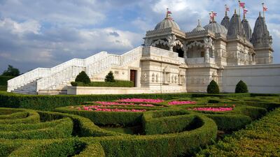 BN6TX8 The largest Hindu temple outside India, The Shri Swaminarayan Temple in Neasden, London, United Kingdom.