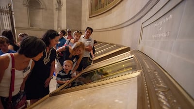 The National Archives celebrates Independence Day with musical performances, a dramatic reading of the Declaration of Independence, and history-related family activities, this time in 2019 in Washington DC. Nara Photo by Jeffrey Reed.