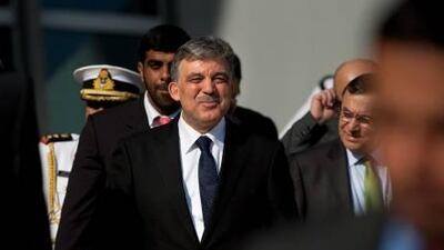 The Turkish president, Abdullah Gul, tours the new Zayed University campus near Abu Dhabi.