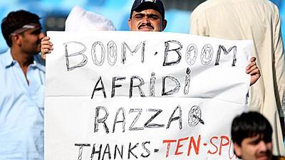 It is quite evident Pakistan cricket fans at Dubai International Cricket Stadium have great fondness for both their all-rounders.