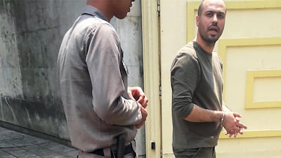 Iranian journalist Masoud Kazemi is seen entering Evin prison in Tehran on May 22, 2019. (Image via Twitter, used with permission)