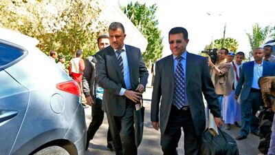 Members of a Yemeni rebel delegation prepare to fly, accompanied by a UN peace envoy on December 4, 2018. AFP