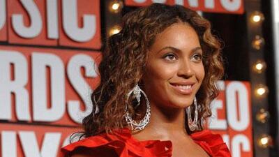 Beyonce Knowles arrives at the MTV Video Music Awards at Radio City Music Hall, in New York on September 13, 2009.