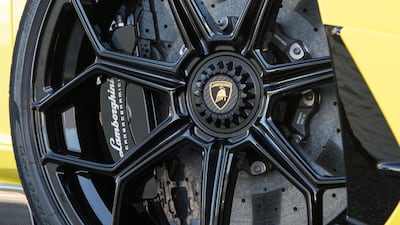 The seven-speed, paddle-shift gearbox has been given an overhaul to cater for the extra horsepower and torque. Lamborghini