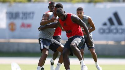 United States Football Soccer - Manchester United training - University of California Los Angeles - July 10, 2017 Manchester United's Romelu Lukaku (2nd R) trains REUTERS/Lucy Nicholson