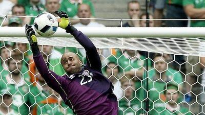 Goalkeeper Darren Randolph of Republic of Ireland makes a save during the Uefa Euro 2016 group E preliminary round match between Ireland and Sweden at Stade de France in Saint-Denis, France, 13 June 2016. Etienne Laurent / EPA
