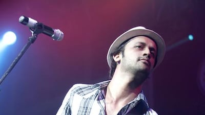 Nothing spells a local connection better than when you have one of UAE’s telecom providers seeking your endorsement. Pakistani singer Atif Aslam, recurring concerts in the Emirates has made him one of us. The singer, who recently revealed his desire to play leading roles in Bollywood at the Dubai International Film Festival, has a solo or group concert lined up for Dubai and Abu Dhabi each year. He performed at the Hard Rock Cafe in Dubai, this year. Courtesy Hungama