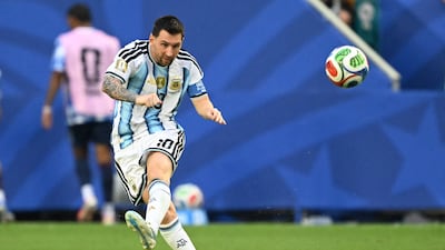 Argentina's talisman Lionel Messi looks to create an opening during his side's hard-fought last 32 win over Cape Verde in Miami. AFP