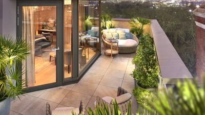 Terrace views at London's Mandarin Oriental Hyde Park. Courtesy Mandarin Oriental Hotel group