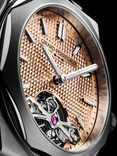 The Girard-Perregaux Laureato, introduced in 1975, is distinguished by its octagonal bezel and enduring design. Photo: Girard-Perregaux