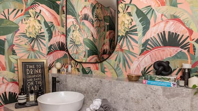 The warm welcome of the guest bathroom