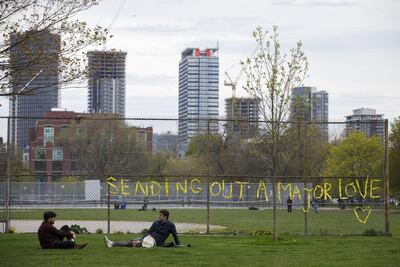 Trinity Bellwoods Park, Toronto, Ontario, Canada, May 19. Ontario entered its first stage of reopening many businesses such as retail stores Tuesday, even as the number of new Covid-19 cases rose and the province extended its emergency orders, Canadian Press reported. Cole Burston / Bloomberg