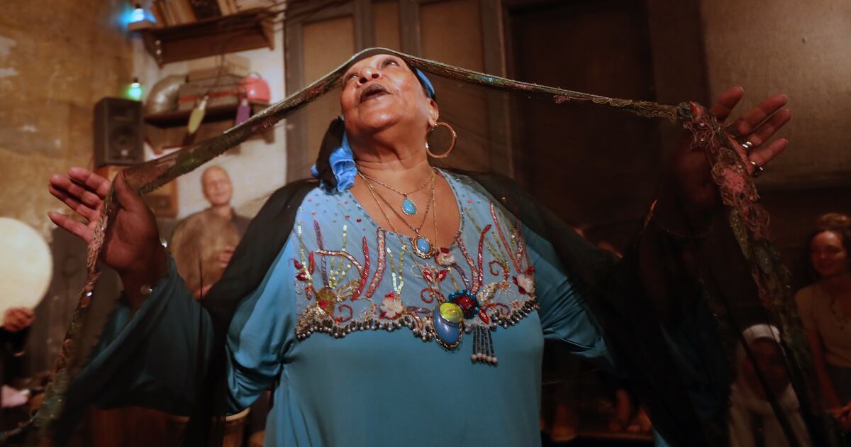 Egyptians perform the traditional 'Zar' healing ritual - in pictures ...
