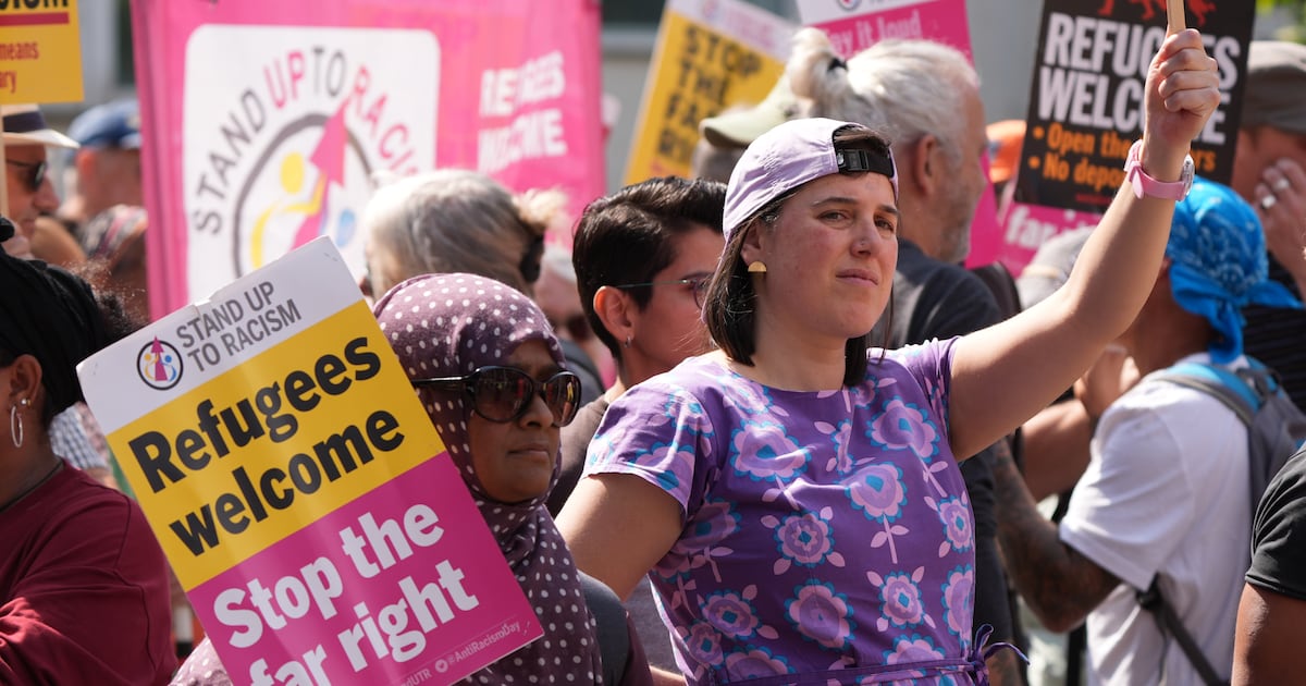 UK government vows to close all asylum hotels as new protests break out