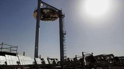 In order to benefit from renewable energies, science must make the process economically viable. Above, the Solar Beam Down research project in Masdar City transforms solar irradiation into electricity.