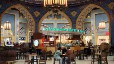 For their part, waiters say they can be lulled into a torpor when customers are scarce.