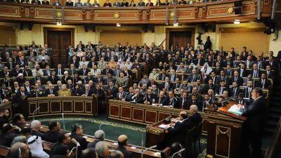 Egyptian president Mohammed Morsi gives a speech before the newly empowered senate in Cairo.