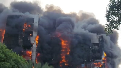 Besides the Greater Nile Petroleum Oil Company Tower, buildings belonging to the Justice Ministry, State Authority for Measurements, Tax Authority, and Ministry of Higher Education in Khartoum also caught fire