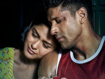 Mrunal Thakur and Farhan Akhtar in 'Toofaan'. Amazon Prime Video