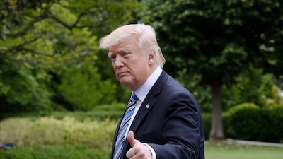US President Donald Trump exits Marine One on the South Lawn of the White House in Washington, DC, on May 13, 2017 . / AFP / Olivier Douliery