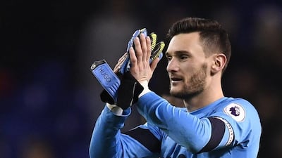 Tottenham's Hugo Lloris applauds fans after the game against Burnley on December 18, 2016. Dylan Martinez / Reuters