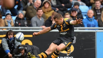 Jimmy Gopperth of Wasps kicks the winning points on Saturday against Exeter Chiefs in the European Champions Cup quarter-final. Tony Marshall / Getty Images / April 9, 2016