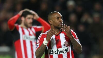 Carl Recine / Reuters