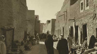 The street of Al Hofuf, in Al Ahsa Oasis, photographed by George Rendel in 1937. Getty Images