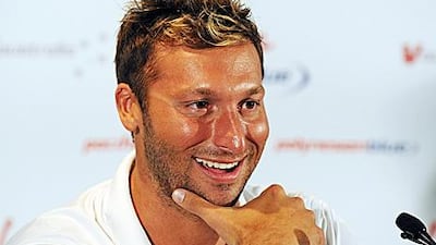 Ian Thorpe announces that he is to return to competitive swimming and has eyes on the London Olympics.