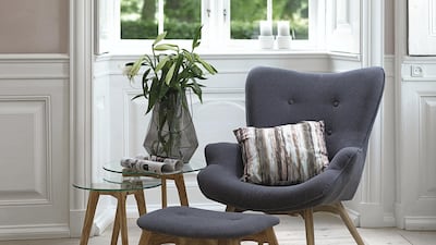 Ejerslev armchair with foot stool, Dh960