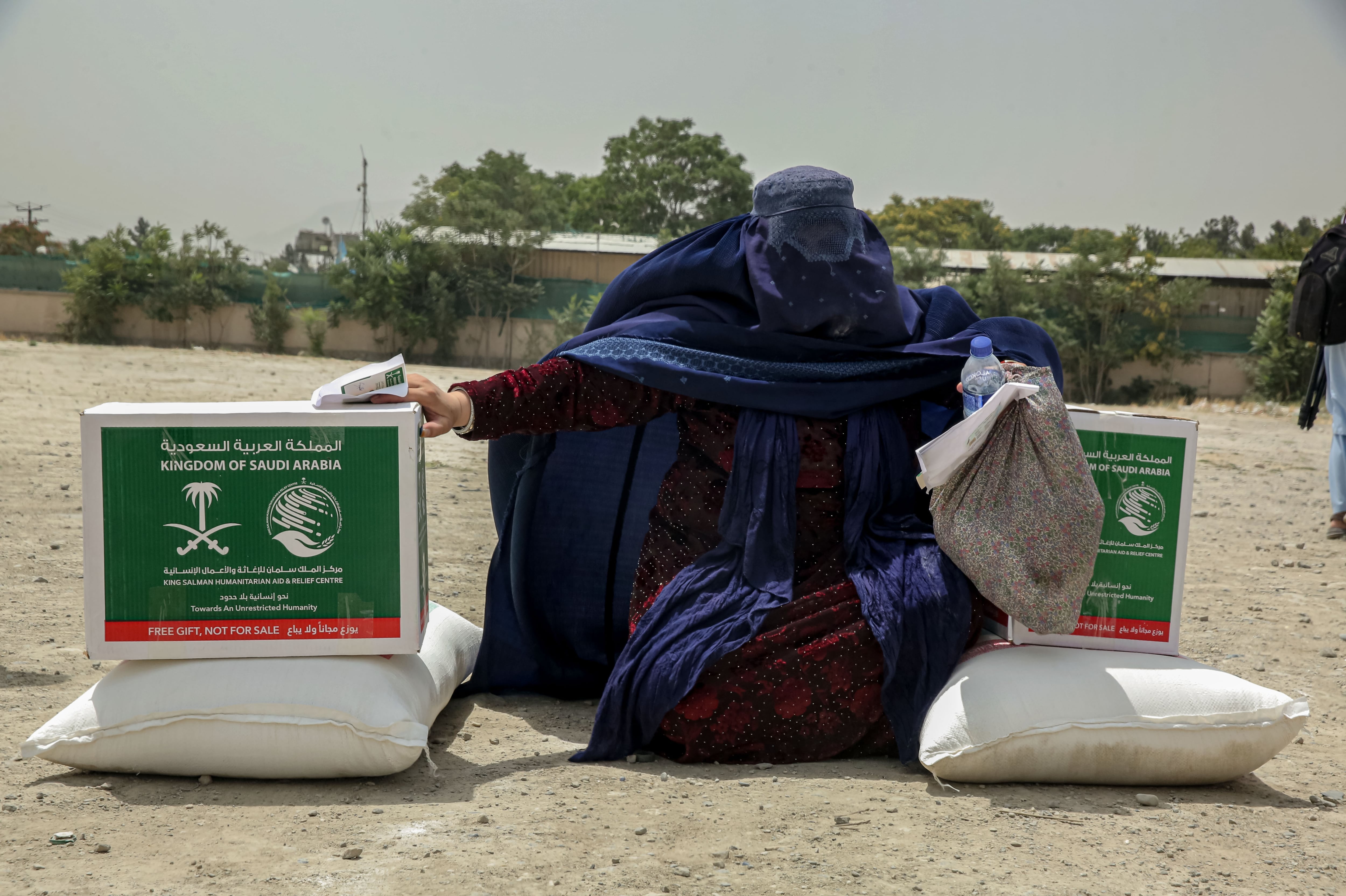Image linked from the original feed: Afghans 'exhausted' as hunger and malnutrition surge, UN official warns