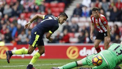 Russell Cheyne / Reuters