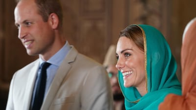 Britain's Prince William and Catherine, Duchess of Cambridge visits the Badshahi Mosque in Lahore, Pakistan October 17, 2019. Reuters