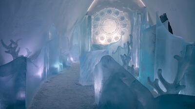 The intricate Blue Tundra suite by Elisabeth Kristensen.