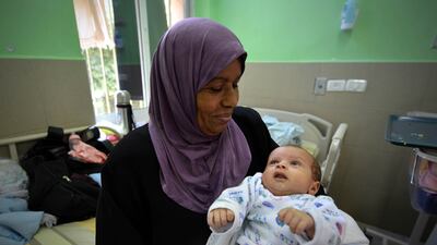 A woman and baby at the hospital. Photo: Getty Images
